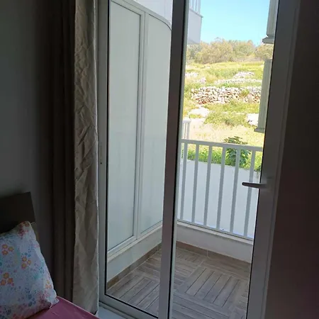 Private With External Private Bathroom In *